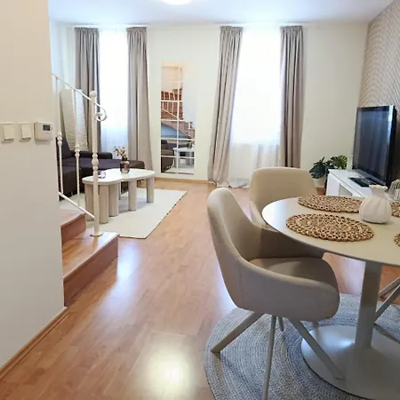 Central Apartment * Pressburg