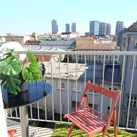 Apartament Central Apartment *
